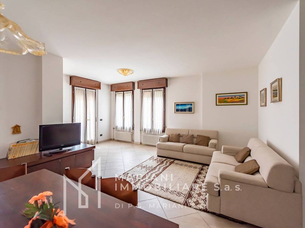 appartamento in vendita a Rho in zona Passirana