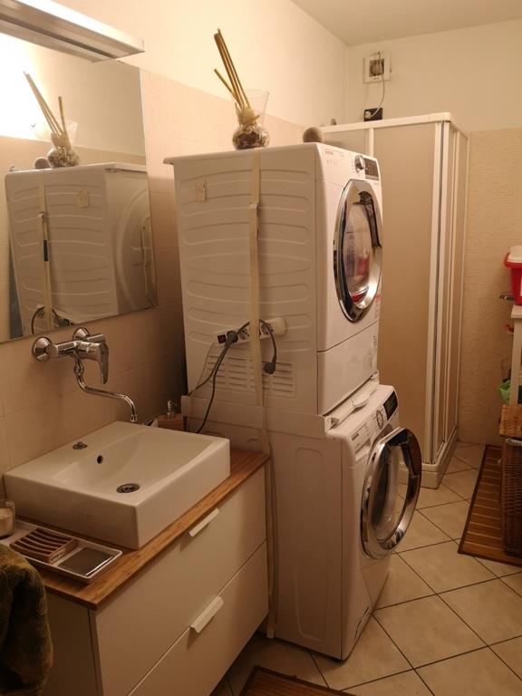 appartamento in vendita a Rho in zona Lucernate