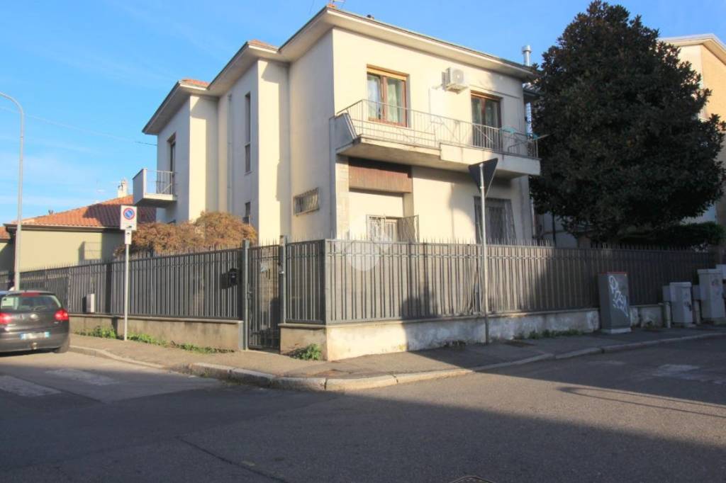 appartamento in vendita a Rho