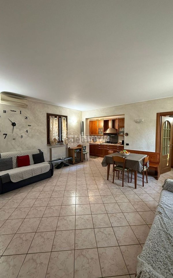 appartamento in vendita a Rho