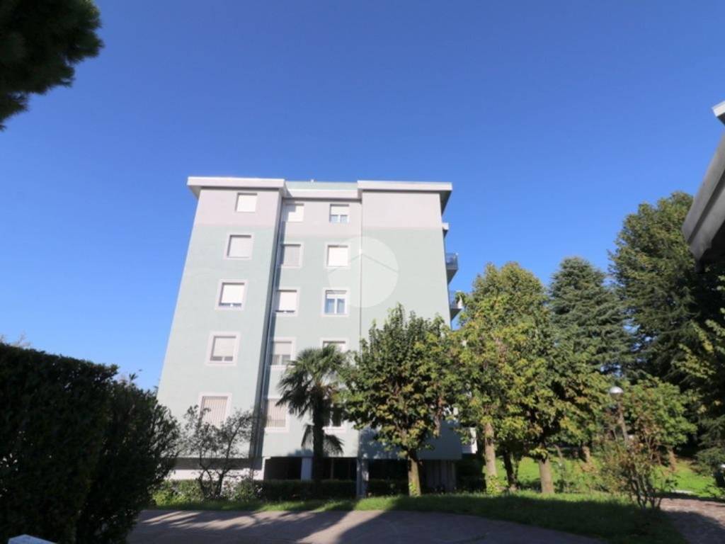 appartamento in vendita a Rho