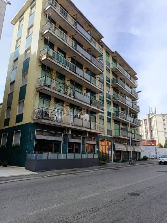 appartamento in vendita a Rho