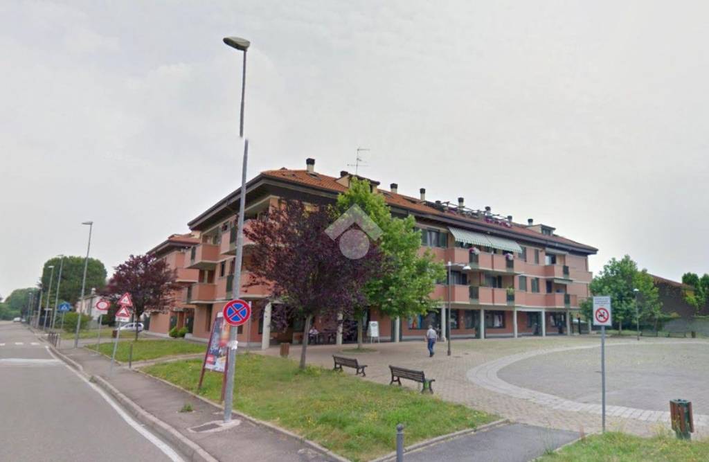 appartamento in vendita a Rho in zona Passirana