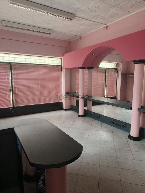 ufficio in vendita a Rho