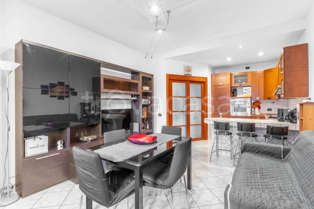 appartamento in vendita a Rho