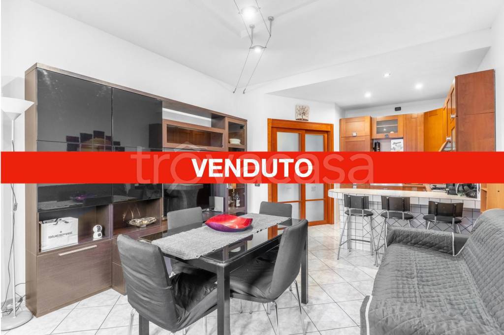 appartamento in vendita a Rho