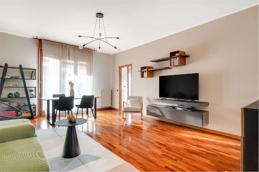 appartamento in vendita a Rho in zona Ghisolfa