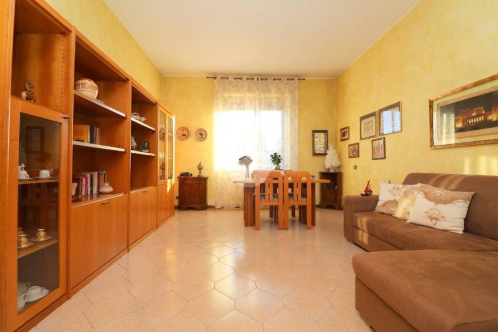 appartamento in vendita a Rho