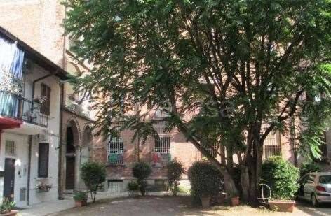 locale commerciale in vendita a Rho