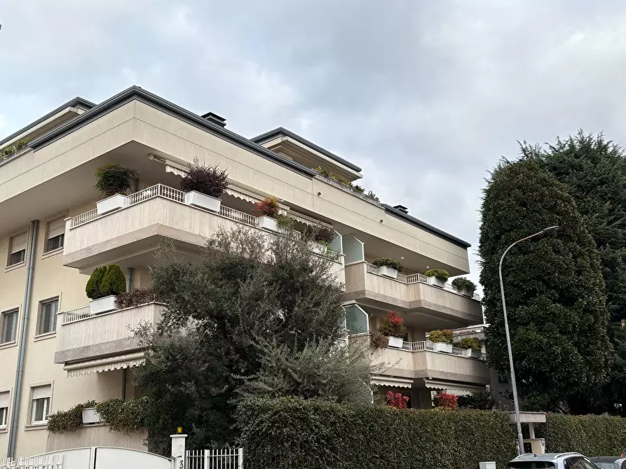 appartamento in vendita a Rho