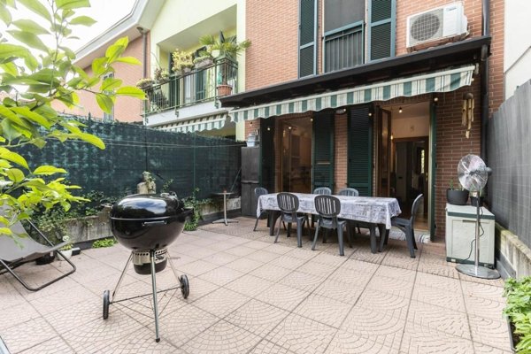 appartamento in vendita a Rho in zona Ghisolfa