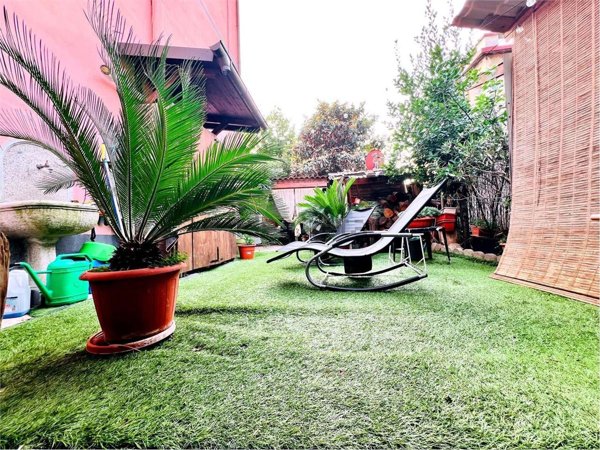 casa indipendente in vendita a Rho