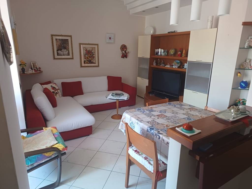 appartamento in vendita a Rho