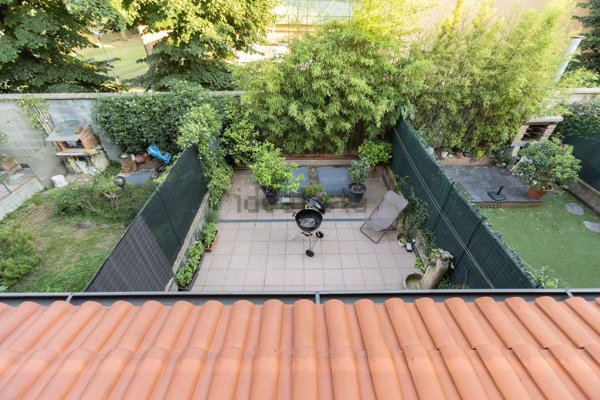 casa indipendente in vendita a Rho