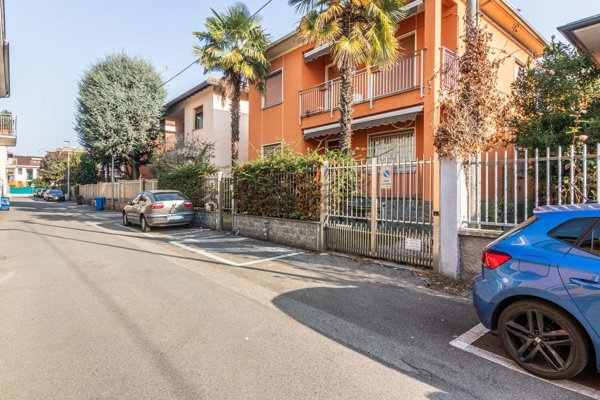 appartamento in vendita a Rho