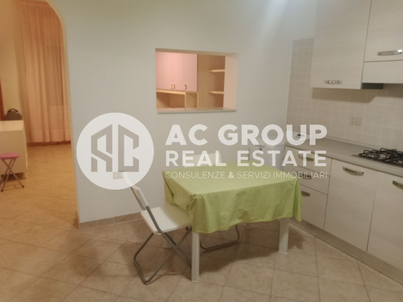 appartamento in vendita a Rho in zona Ghisolfa