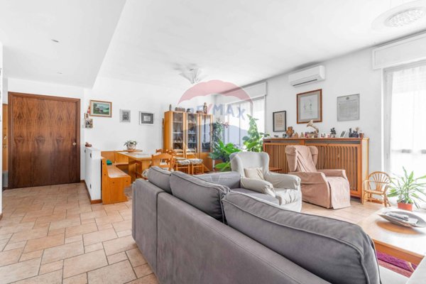 appartamento in vendita a Rho