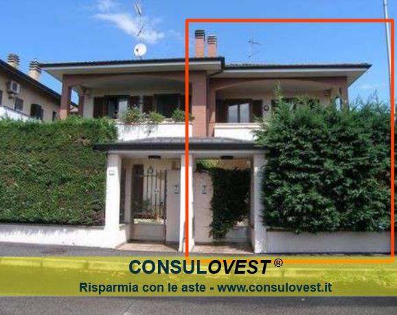 casa indipendente in vendita a Rho in zona Terrazzano