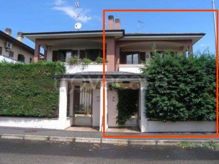 casa indipendente in vendita a Rho