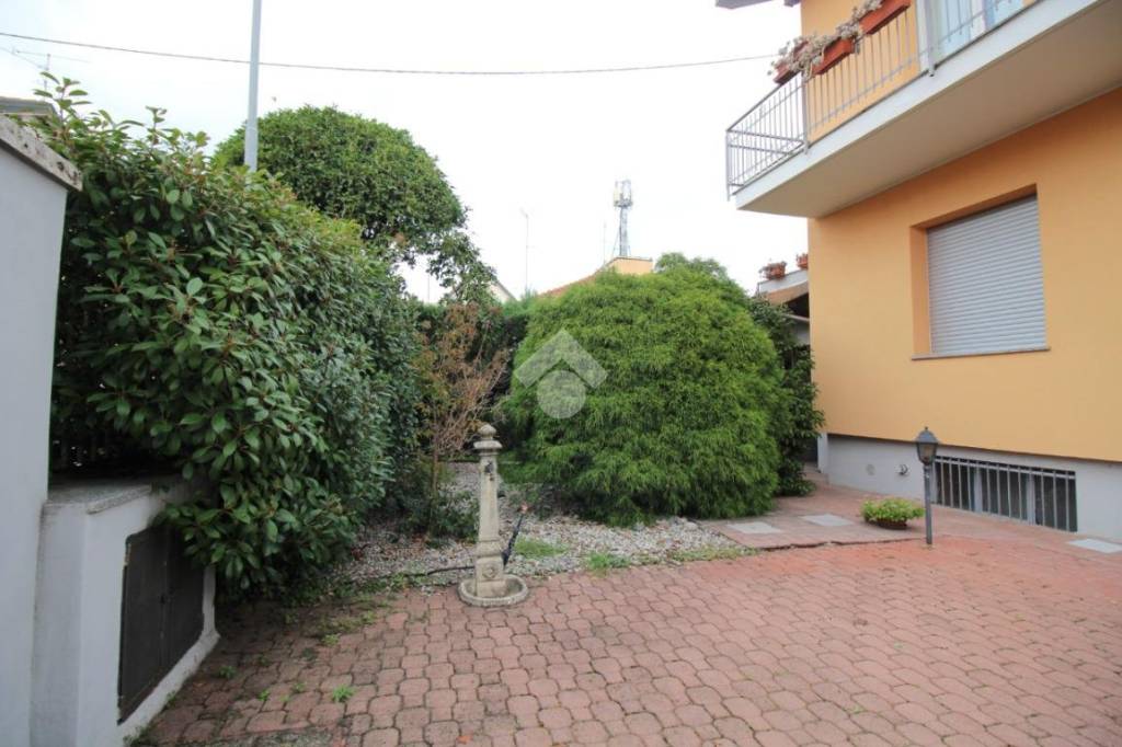 appartamento in vendita a Rho