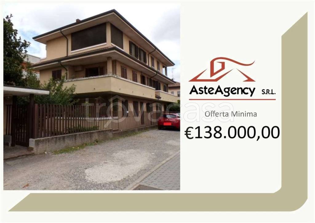 appartamento in vendita a Rho in zona Terrazzano