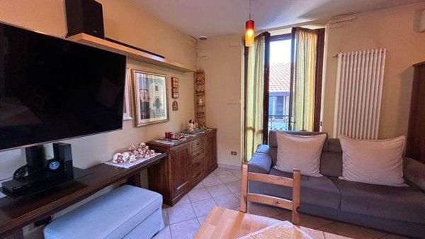 appartamento in vendita a Rho in zona Biringhello