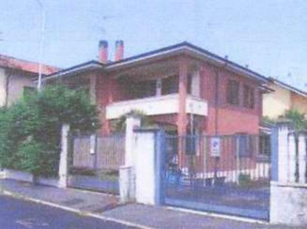 casa indipendente in vendita a Rho in zona Terrazzano