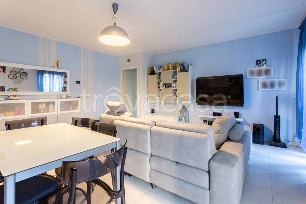 appartamento in vendita a Rho