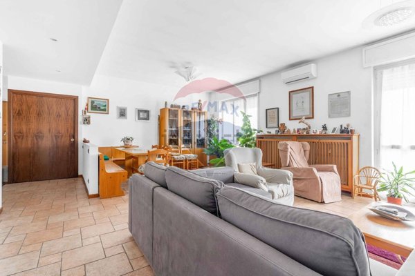 appartamento in vendita a Rho