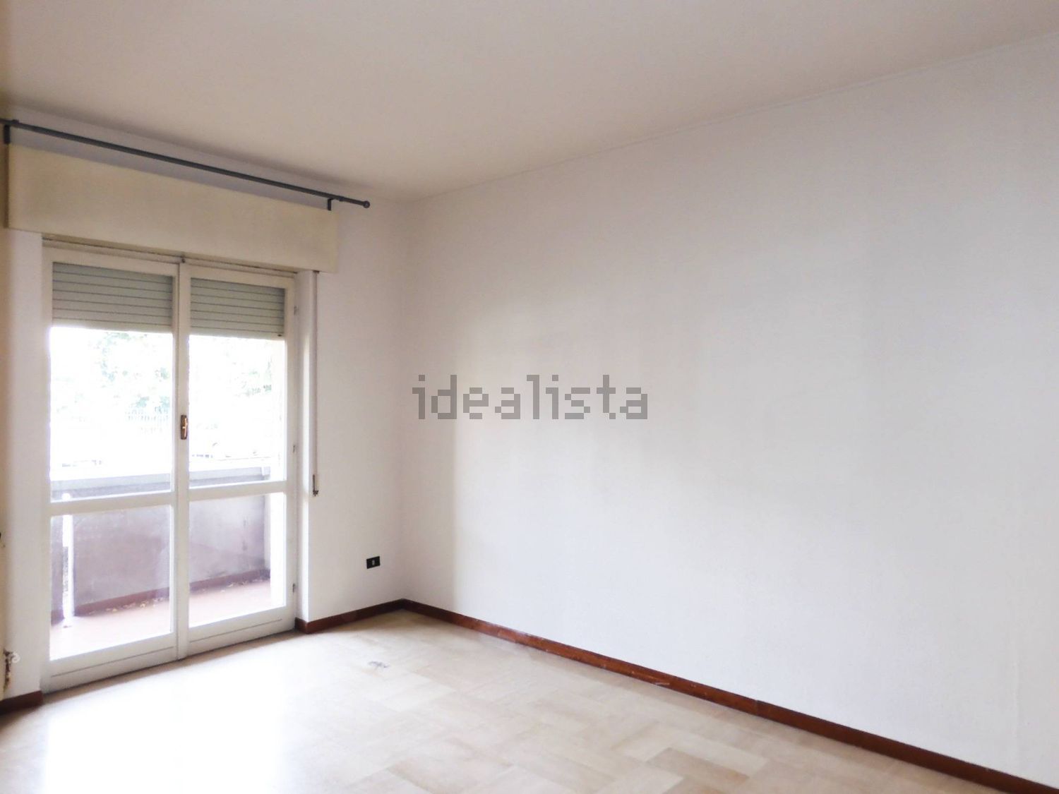 appartamento in vendita a Rho in zona Mazzo