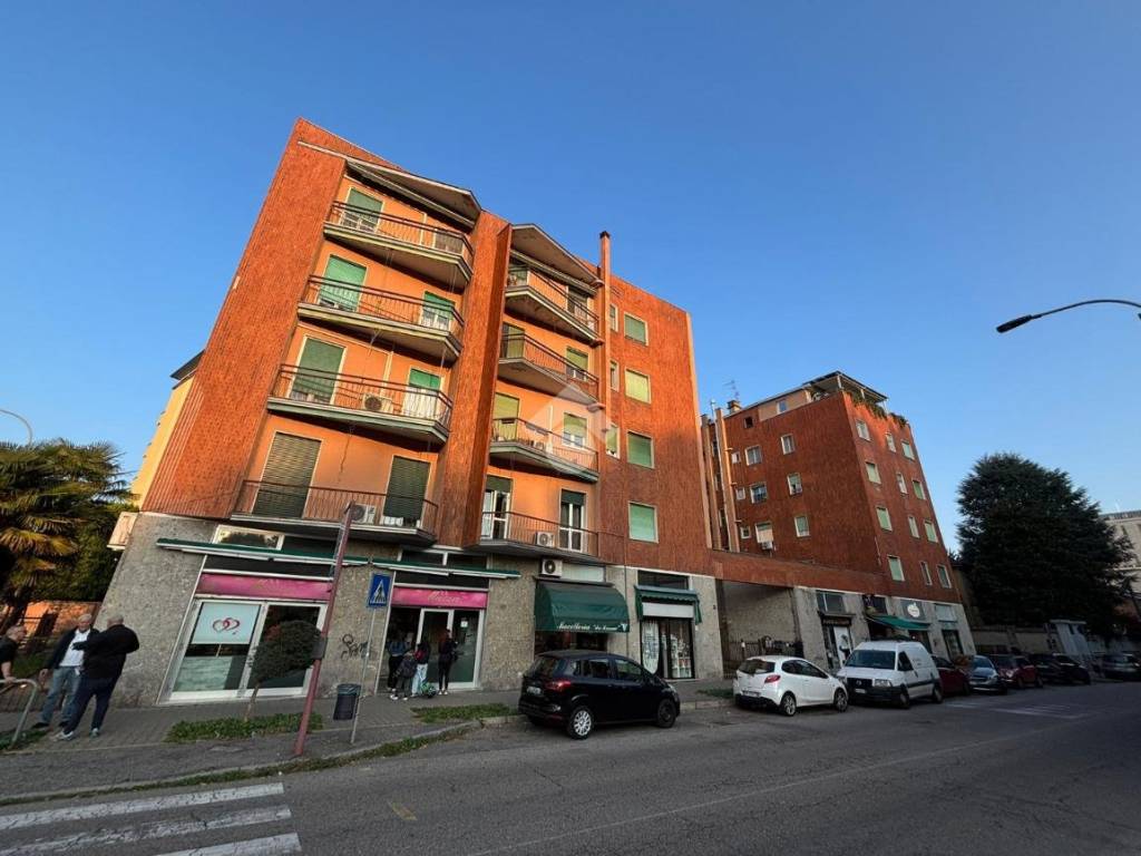 appartamento in vendita a Rho
