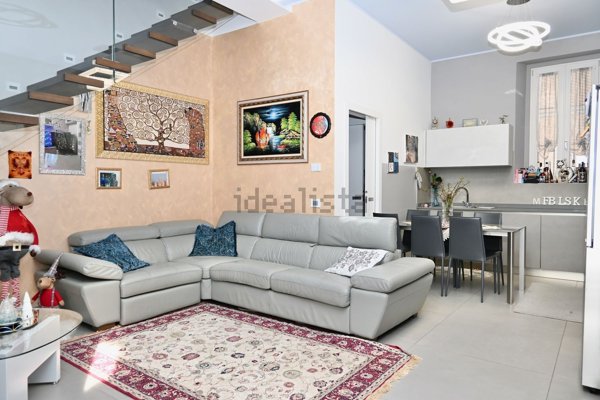 appartamento in vendita a Rho in zona Terrazzano