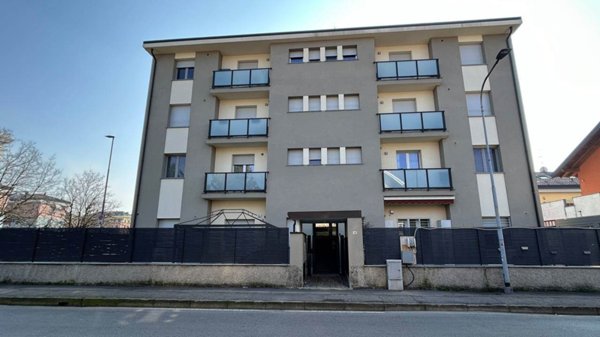 appartamento in vendita a Rho in zona Terrazzano