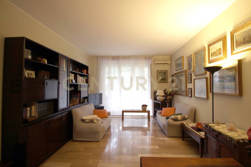 appartamento in vendita a Rho