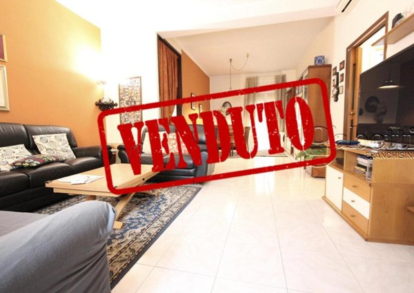 appartamento in vendita a Rho in zona Castellazzo