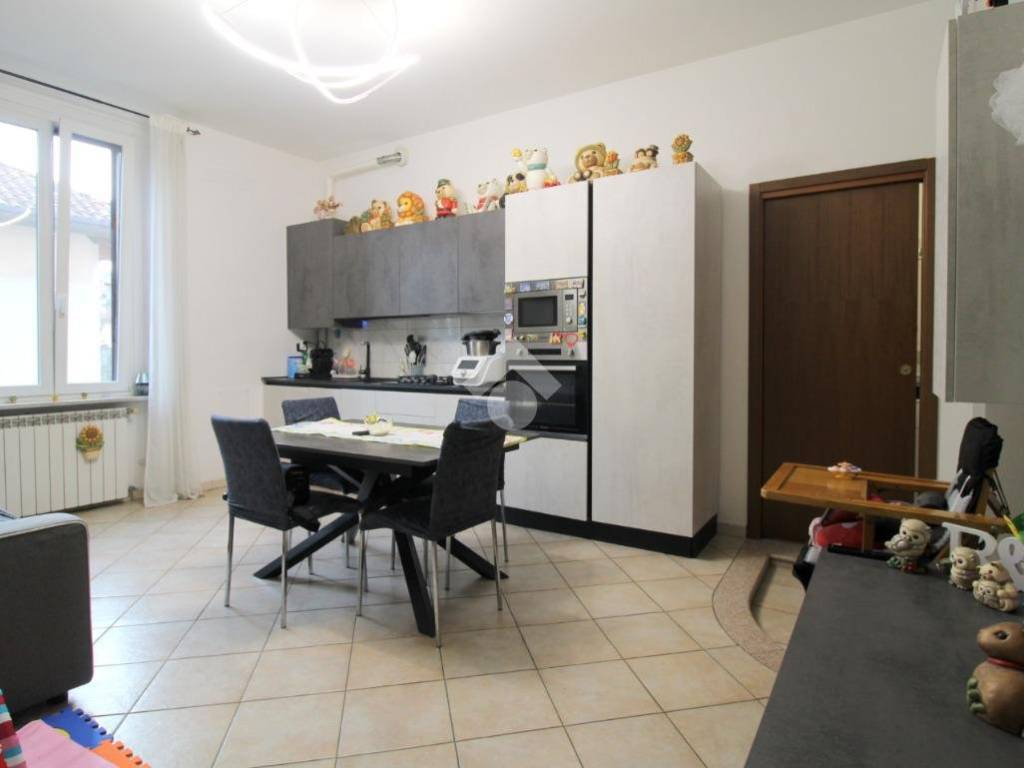 appartamento in vendita a Rho