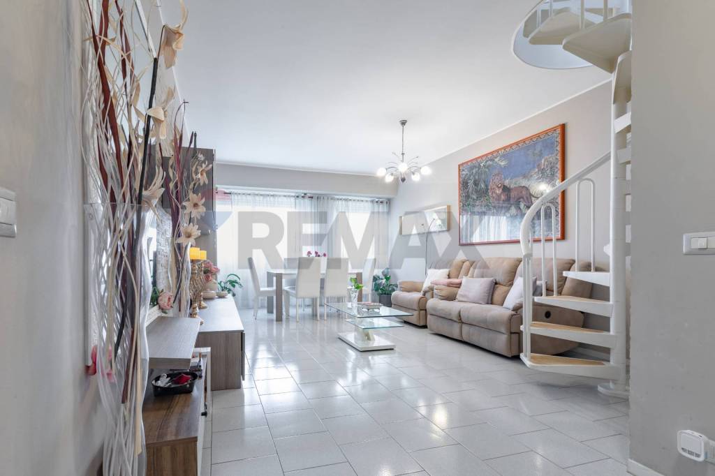 appartamento in vendita a Rho