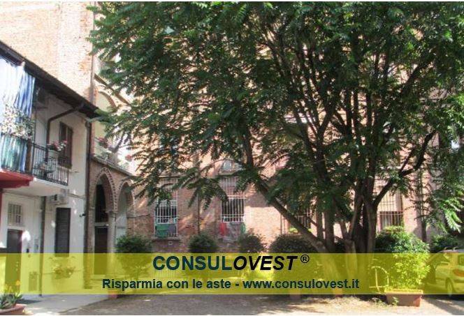 negozio in vendita a Rho