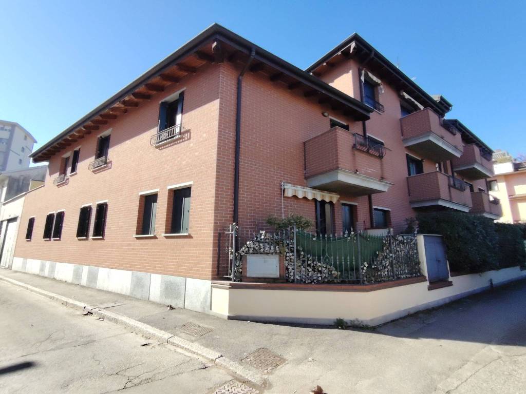 appartamento in vendita a Rho