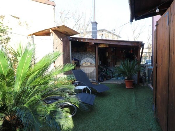 appartamento in vendita a Rho in zona Ghisolfa