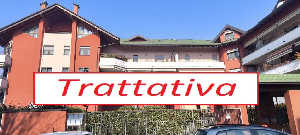 appartamento in vendita a Rho in zona Ghisolfa