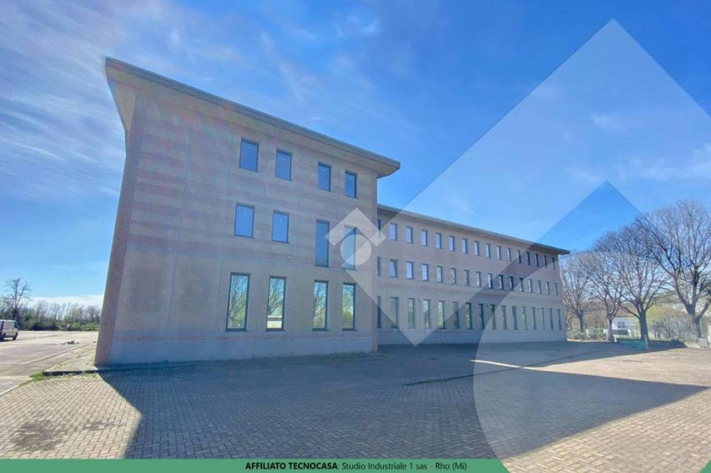 negozio in vendita a Rho