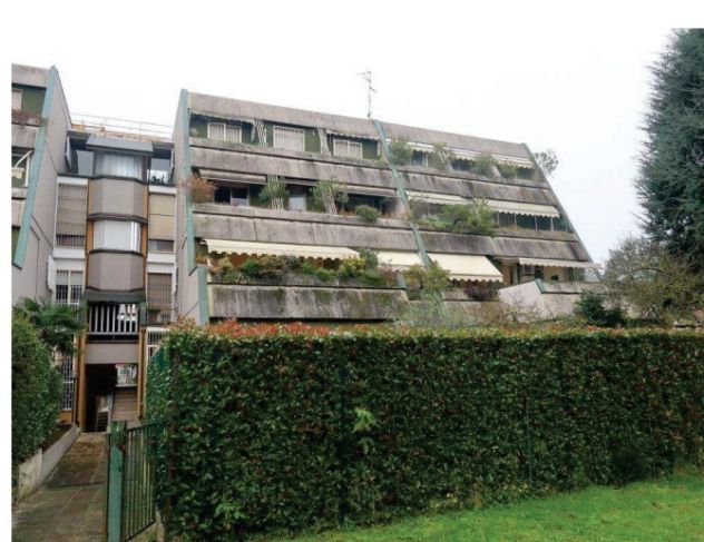 appartamento in vendita a Rho in zona Mazzo