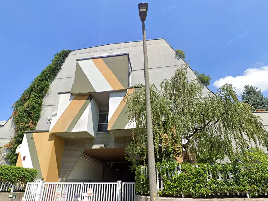 appartamento in vendita a Rho in zona Mazzo