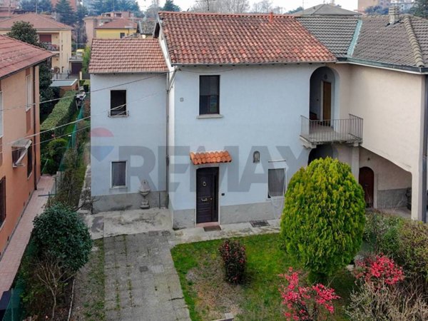 casa indipendente in vendita a Rho