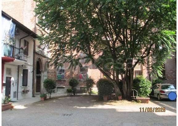 locale commerciale in vendita a Rho