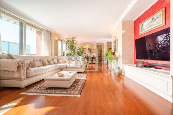 appartamento in vendita a Rho in zona Passirana