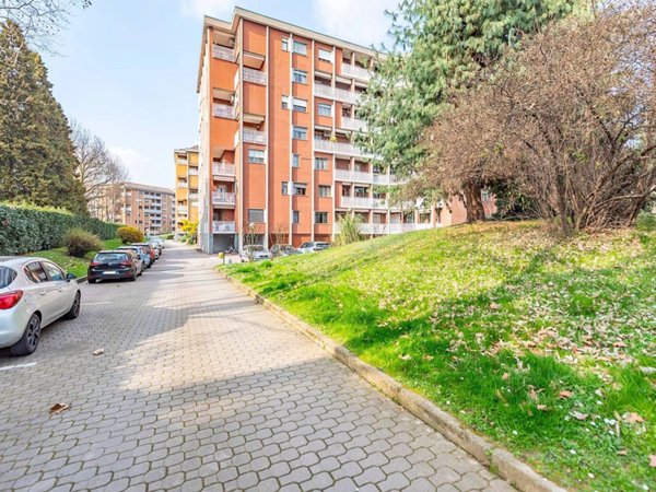 appartamento in vendita a Rho in zona Terrazzano