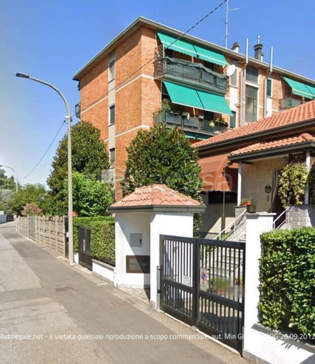 appartamento in vendita a Rho in zona Terrazzano