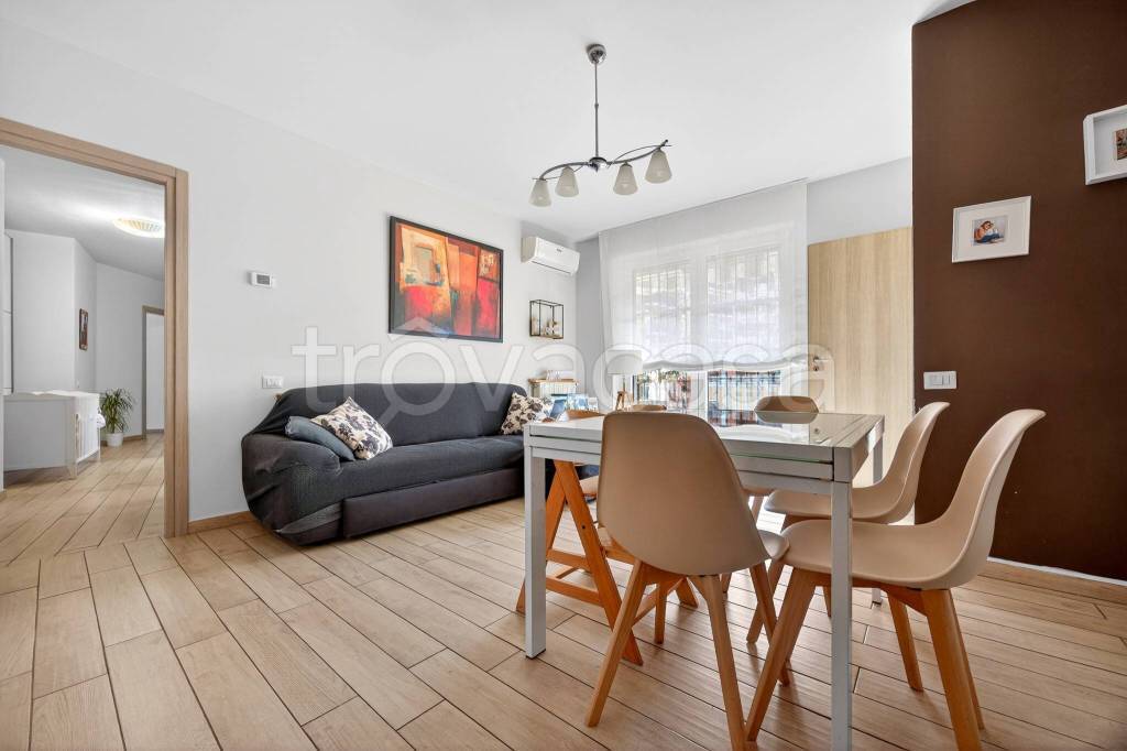 appartamento in vendita a Rho